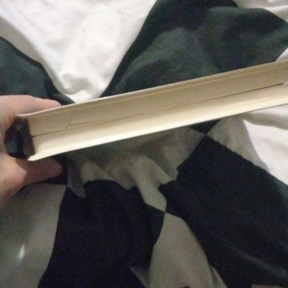 The Rescuers VHS - Picture 5 of 8